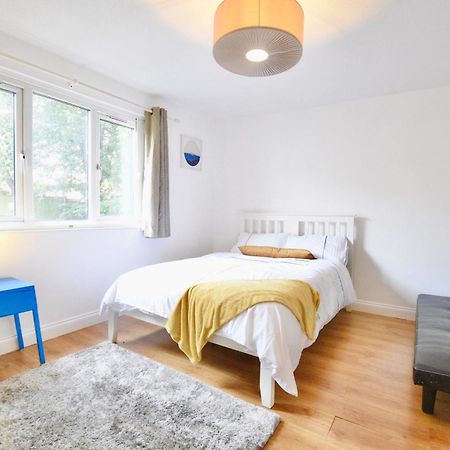 Full Apartment Close To Excel Centre, London City Airport , O2 Arena Luaran gambar
