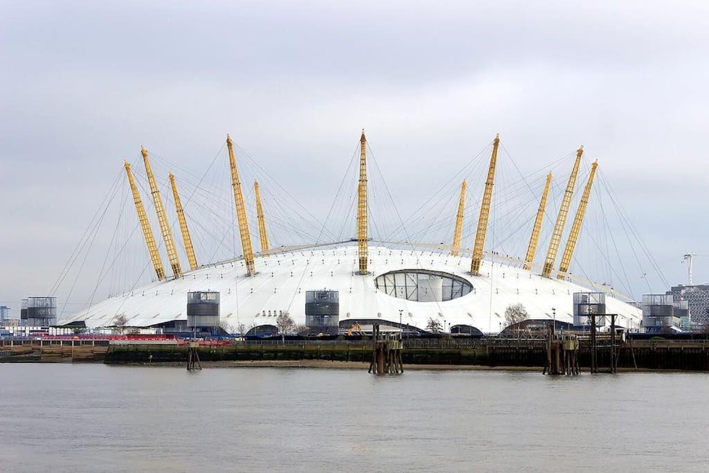 Full Apartment Close To Excel Centre, London City Airport , O2 Arena Luaran gambar